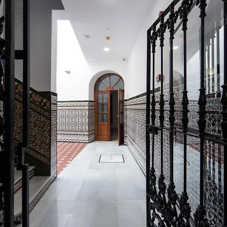 Le Petit Palue Sevilla Siviglia