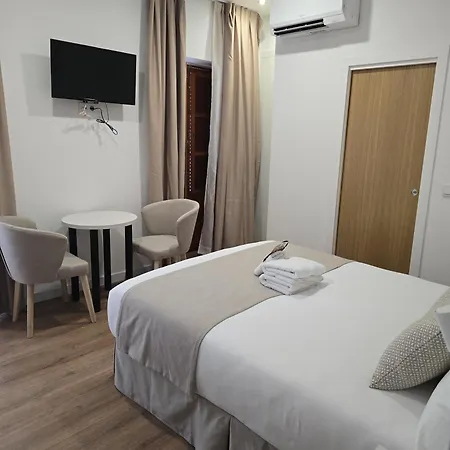 Affittacamere Le Petit Palue Sevilla *